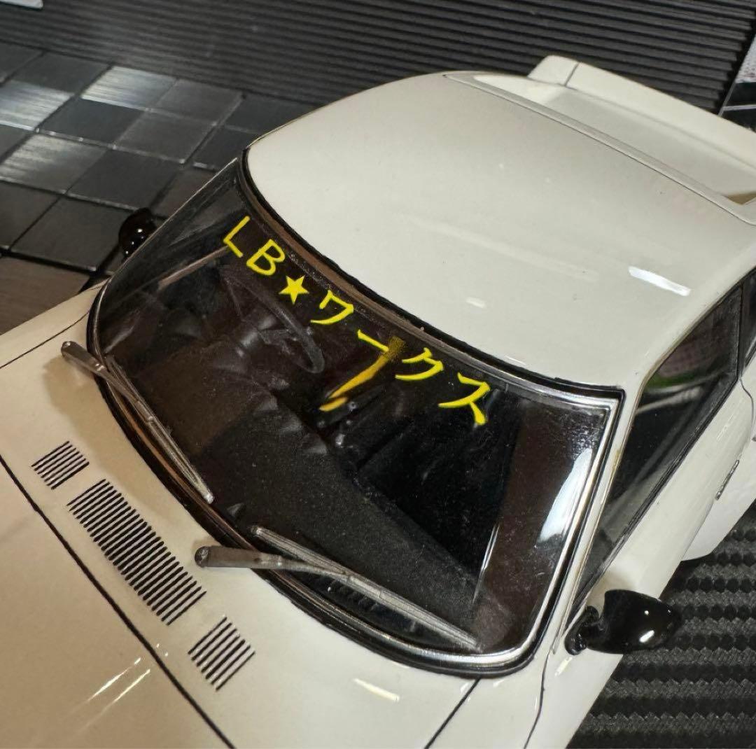 イグニッションモデル1/18LB−WORKSフェアレディZ (S30)カスタム品