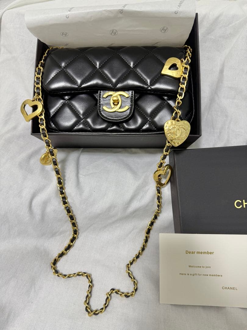 M*i様 CHANEL シャネル ノベルティ ハートチャーム チェーンショルダー