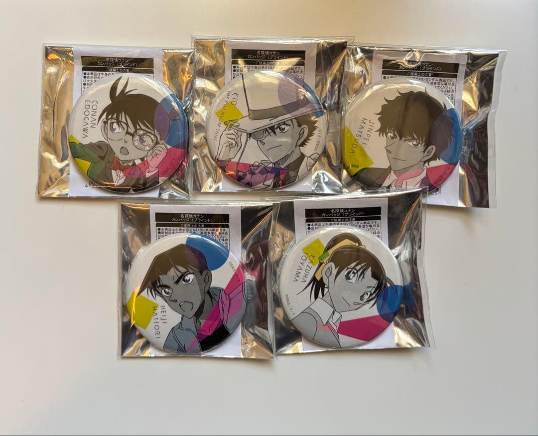 名探偵コナン缶バッジセット