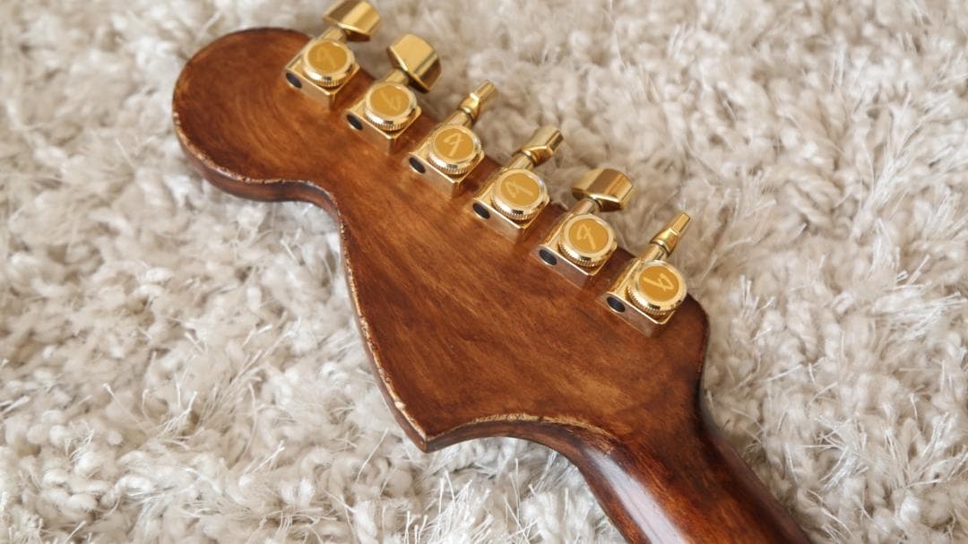 Warmoth パープルバースト　ストラト　Fender USA ネック