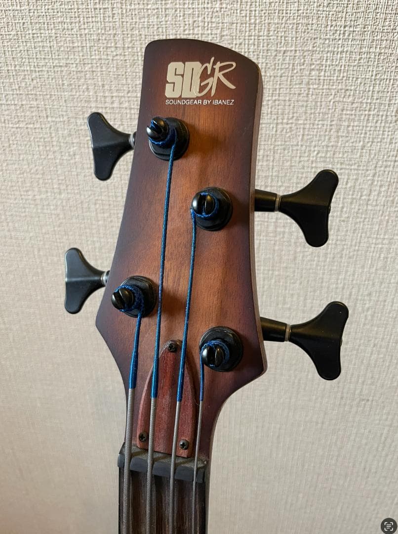 Ibanez Bass SRH500F-NNF フレットレスエレキベース