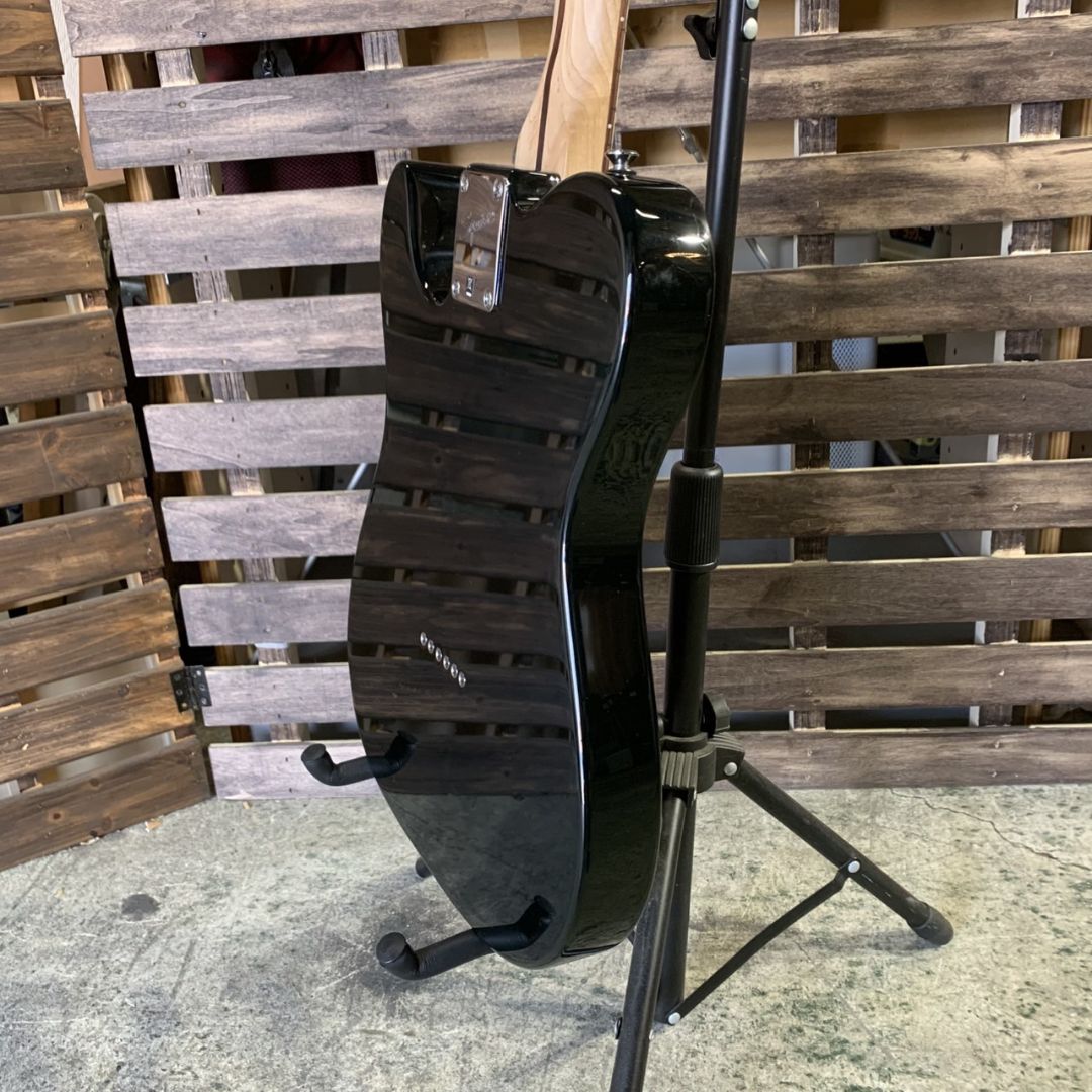 G860 Squier by Fender スクワイアー エレキギター