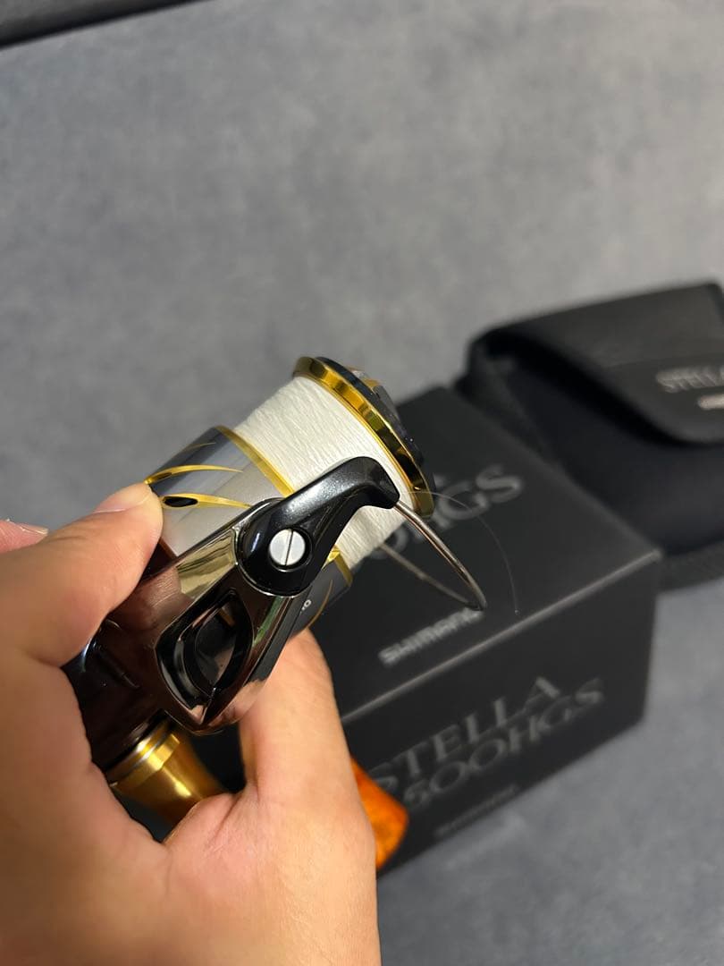 釣りのやま　シマノ　14 ステラ　C2500HG 花梨ノブ