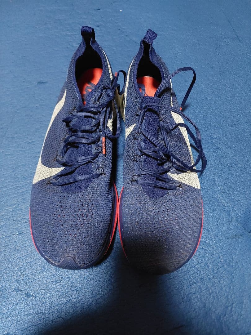 Nike ヴェイパーフライ4%フライニット