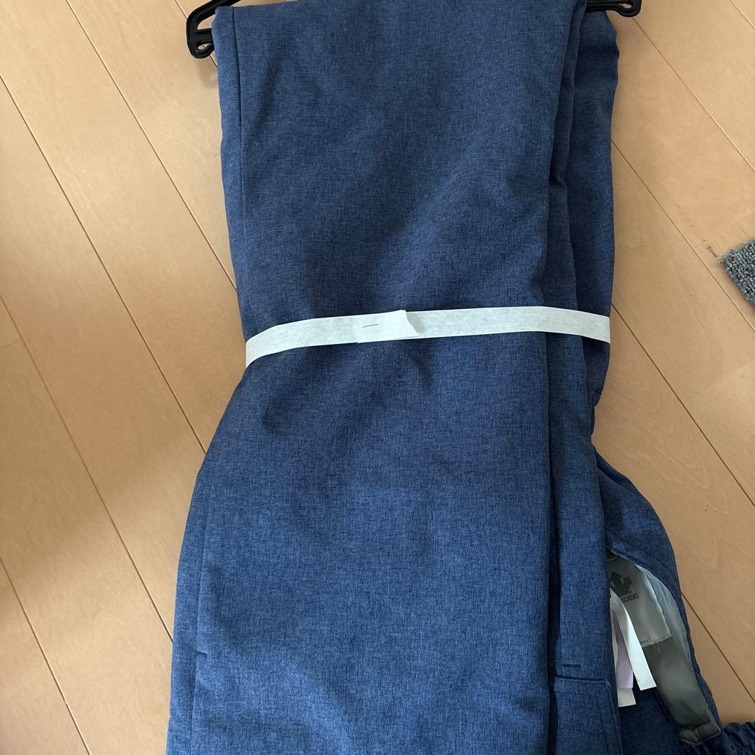 デサント　スキーウェア　150センチ　女の子　上下セット