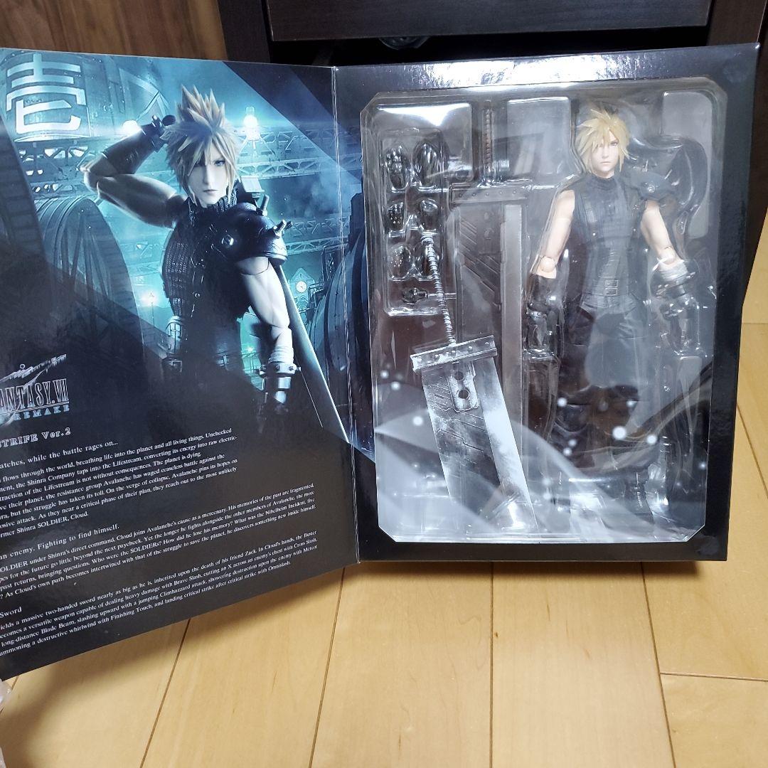 【開封品】FINAL FANTASY VII REMAKE クラウド・ストライフ