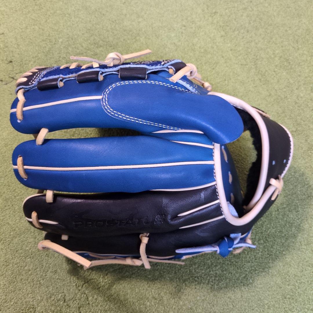 ZETT PROSTATUS軟式　サイズ４　BRGB32201