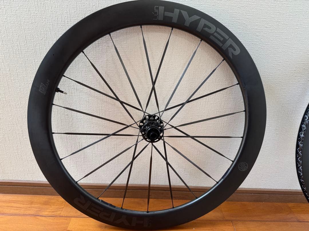 K*u様 LUN HYPER 3 45D カーボンホイールセット