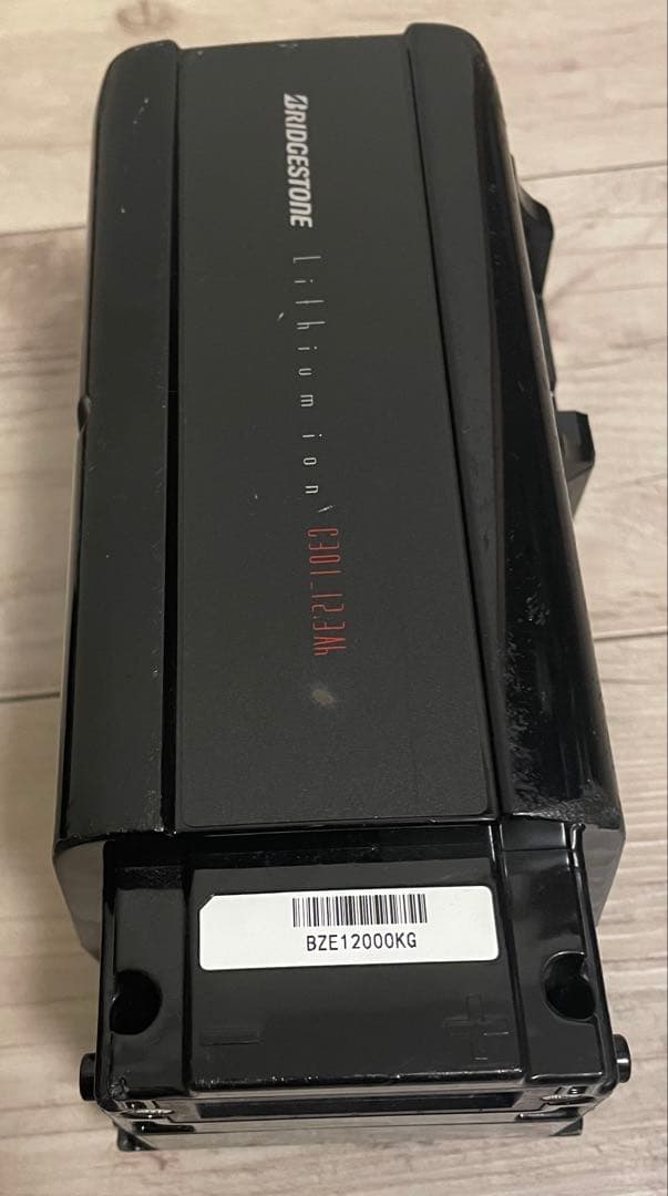 ブリヂストン リチウムイオンバッテリー充電器 P6213