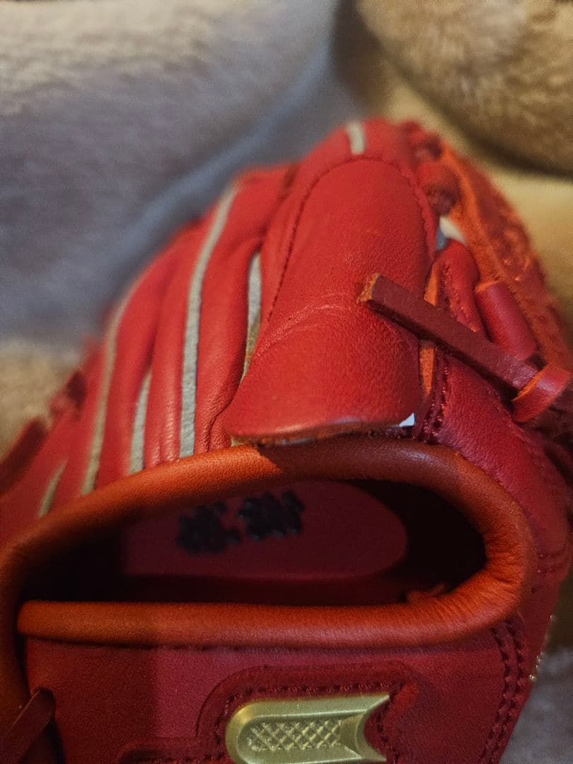 黒田博樹200勝記念ミニチュアグラブ