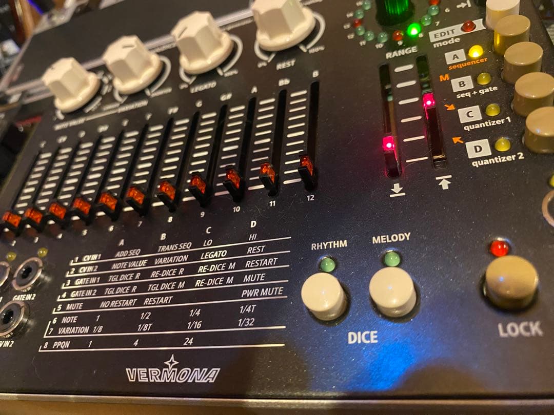 meloDICER Vermona モジュラーシンセ