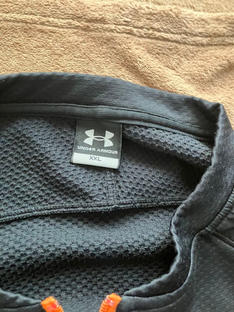 支給品　巨人　ジャイアンツ　ジップジャージ