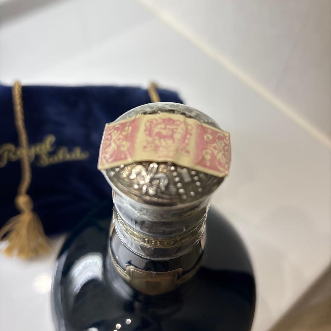 匿名スピード発送　シーバスリーガル　ロイヤル　サルート21年 ウイスキー箱無し