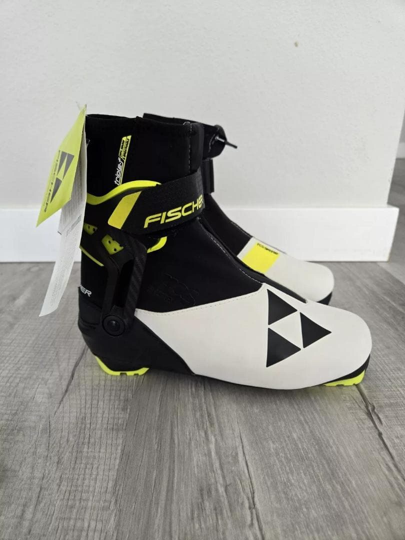 ユズユミFISCHER RCS Skate WS EU38 新品未使用