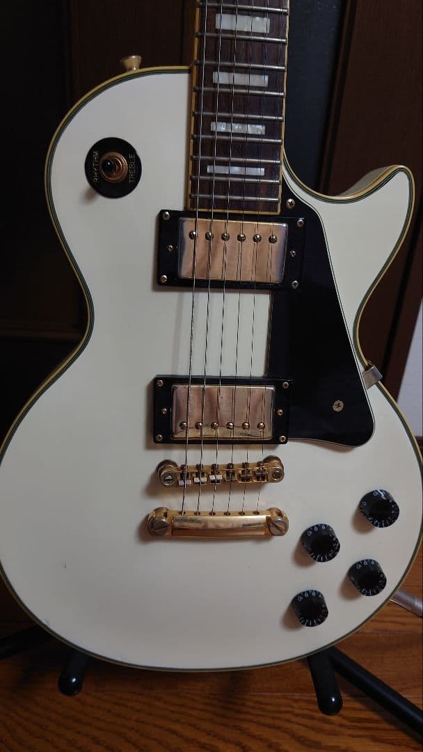 たかだ。Epiphone Les Paul Custom