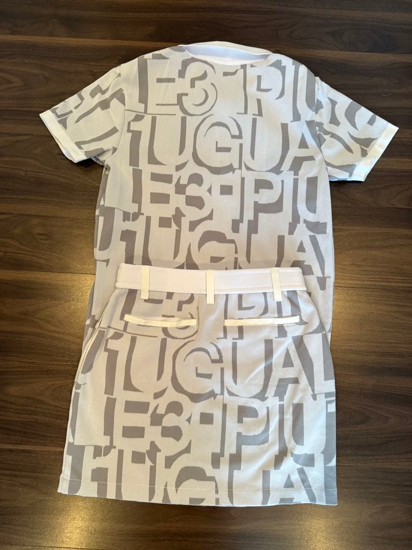 1PIU1UGUALE3 ポロシャツ&スカートセット