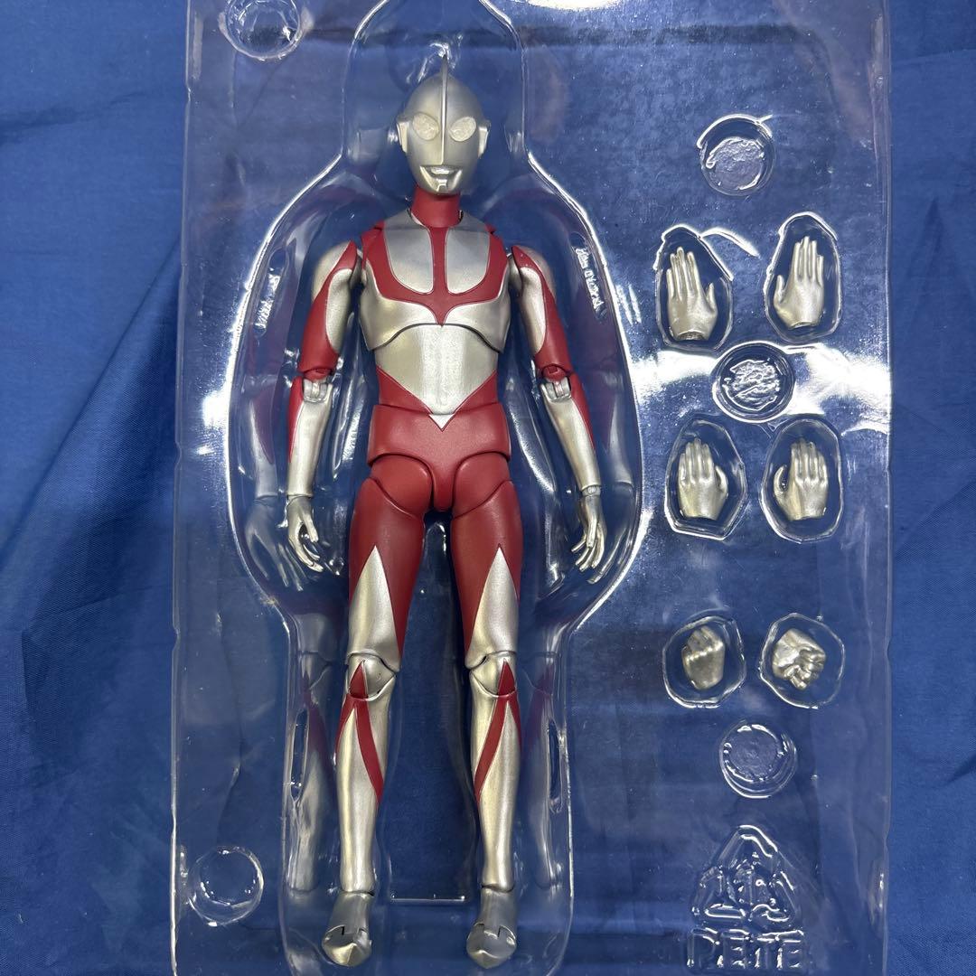 真骨彫　ウルトラマンダイナ　シンウルトラマン