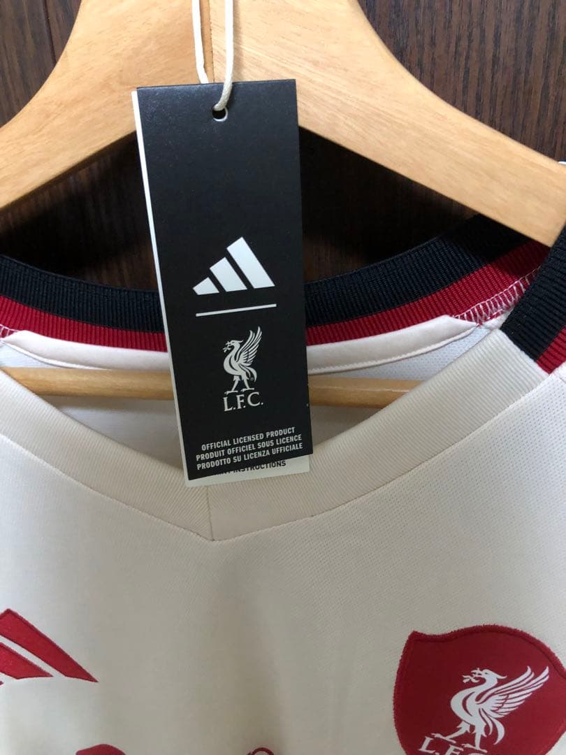 リバプール　25/26 ユニフォーム　アウェイ