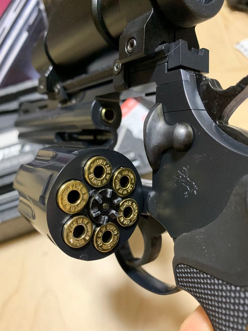 美品　廃盤 マルイ パイソン 6in 後期型 ガスリボルバー24連発