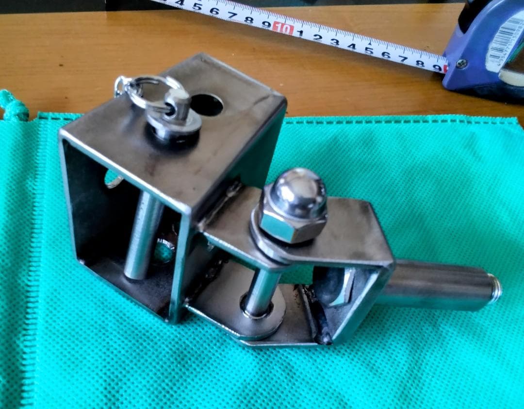 美品☆大物竿★石突きボックス☆