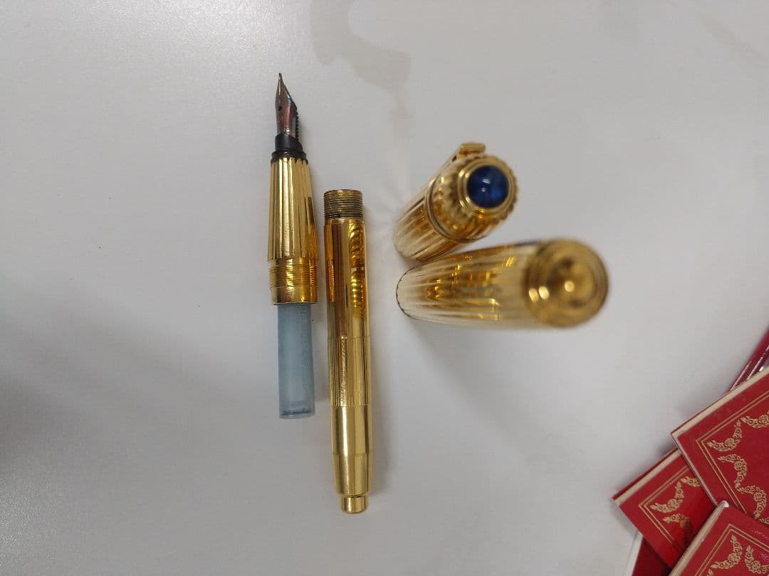 Cartier 万年筆 ゴールド
