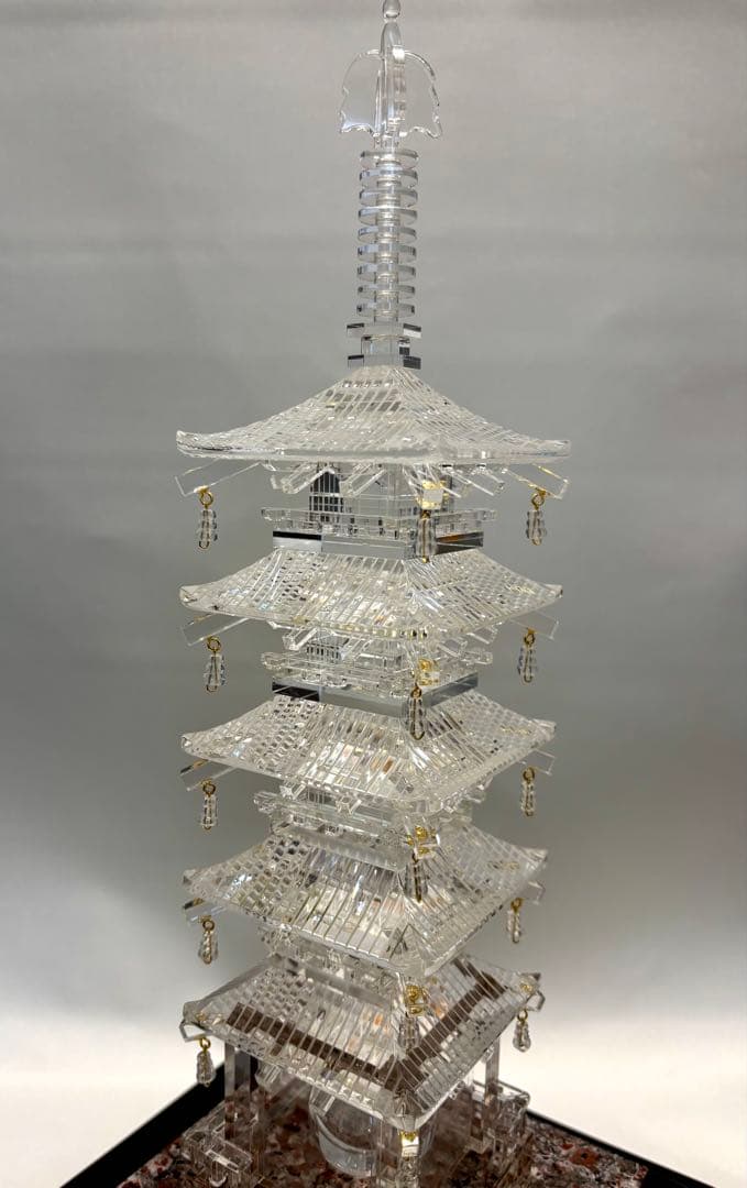 #伝統工芸士 田中保山作 水晶製 『五重塔』　オブジェ　彫刻