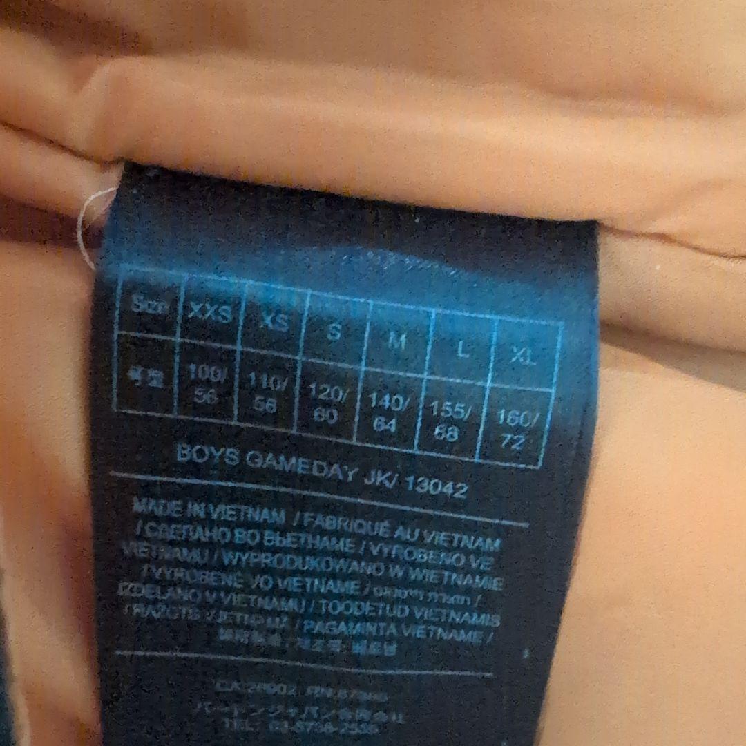 BURTON　カモフラ　スノボウェア　サイズ140