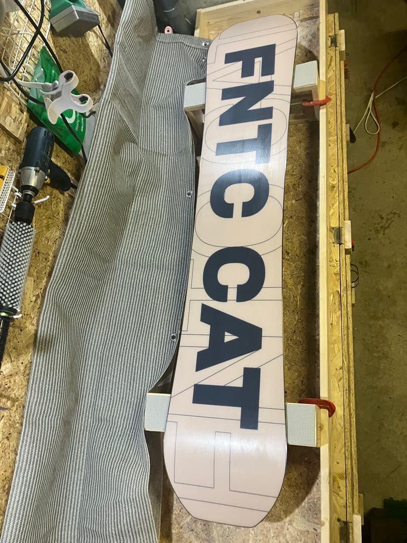 スノーボード FNTC CAT 153 23-24