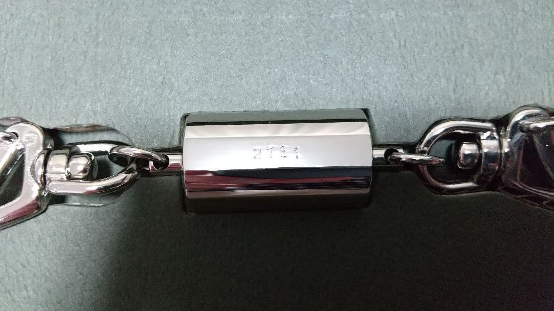 【当選品】森永12ダース シルバーキーホルダー シリアルナンバー(2781)入り