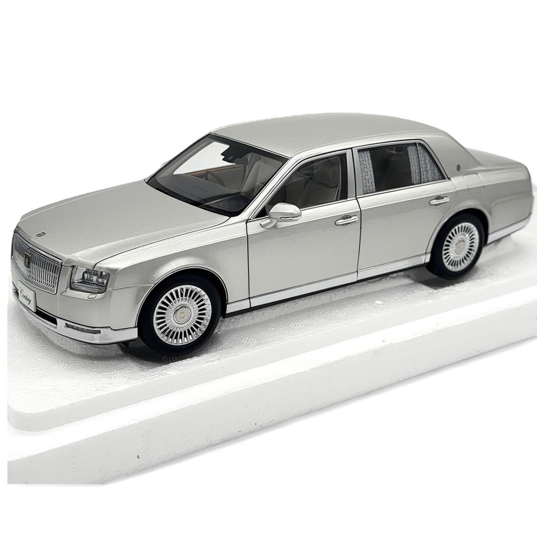 未使用 1/18 オートアート トヨタ センチュリー シルバー