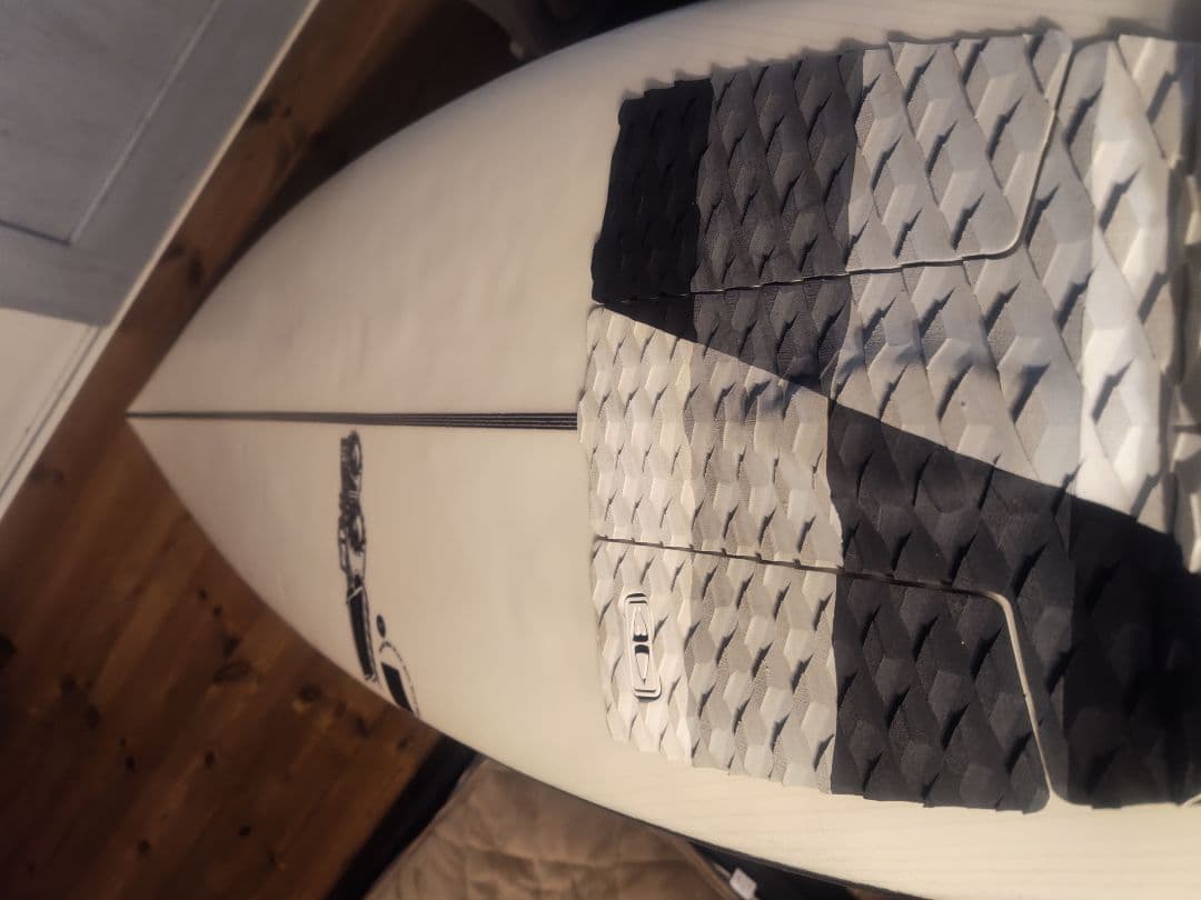 JSブラックボックス3 5'8×19'1/2×2'3/16　27.6リッター