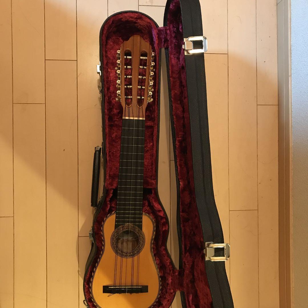 ヴィンテージ　ガンボア製(レネ・ガンボア作)アルマジロ　キルキンチョ　チャランゴ