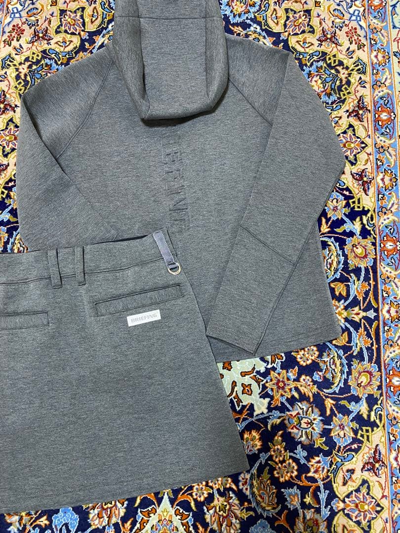 BRIEFING GOLF レディースセットアップ　ゴルフウェア　グレー　Ｓ