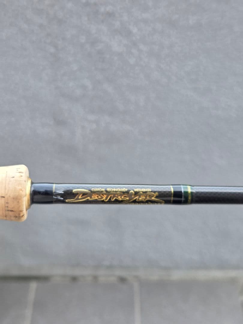 バスロッド Destroyer F3-64XS hang off cutting
