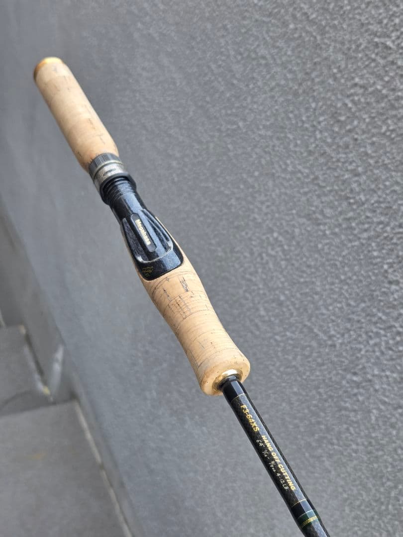 バスロッド Destroyer F3-64XS hang off cutting