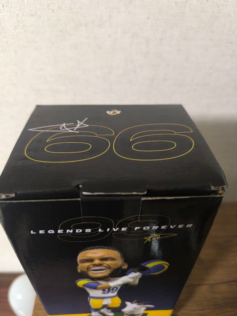 アーロン・ドナルド ボブルヘッド フィギュア