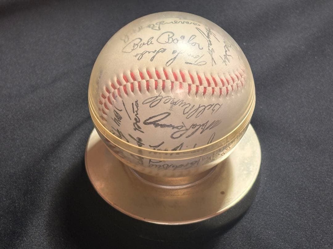 MLB ビンテージ 直筆サインボール 寄せ書き 判別できる方お願いします