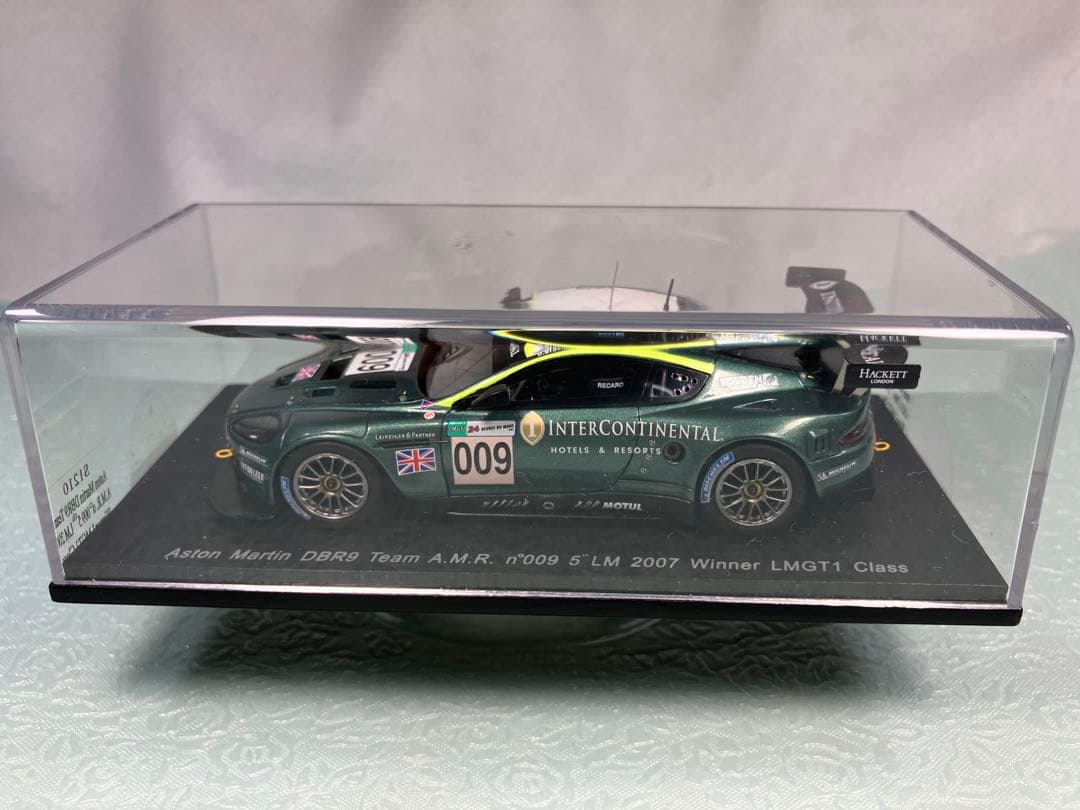 Spark Aston Martin DBR9 ル・マン24H2007クラス優勝