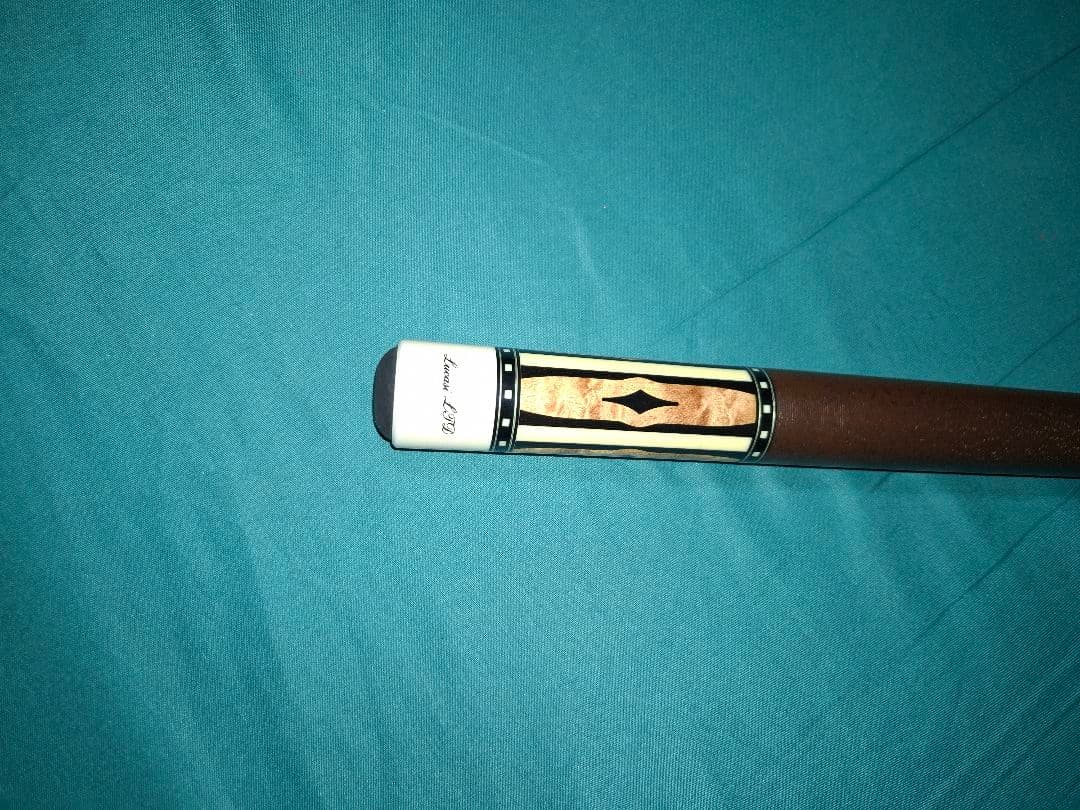 ビリヤード　ルカシーキユー