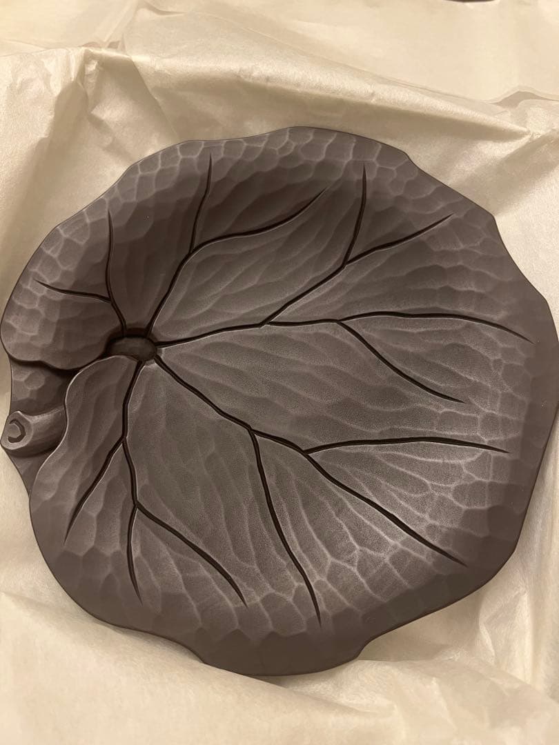 博古堂 葉っぱ形状の漆器 新品