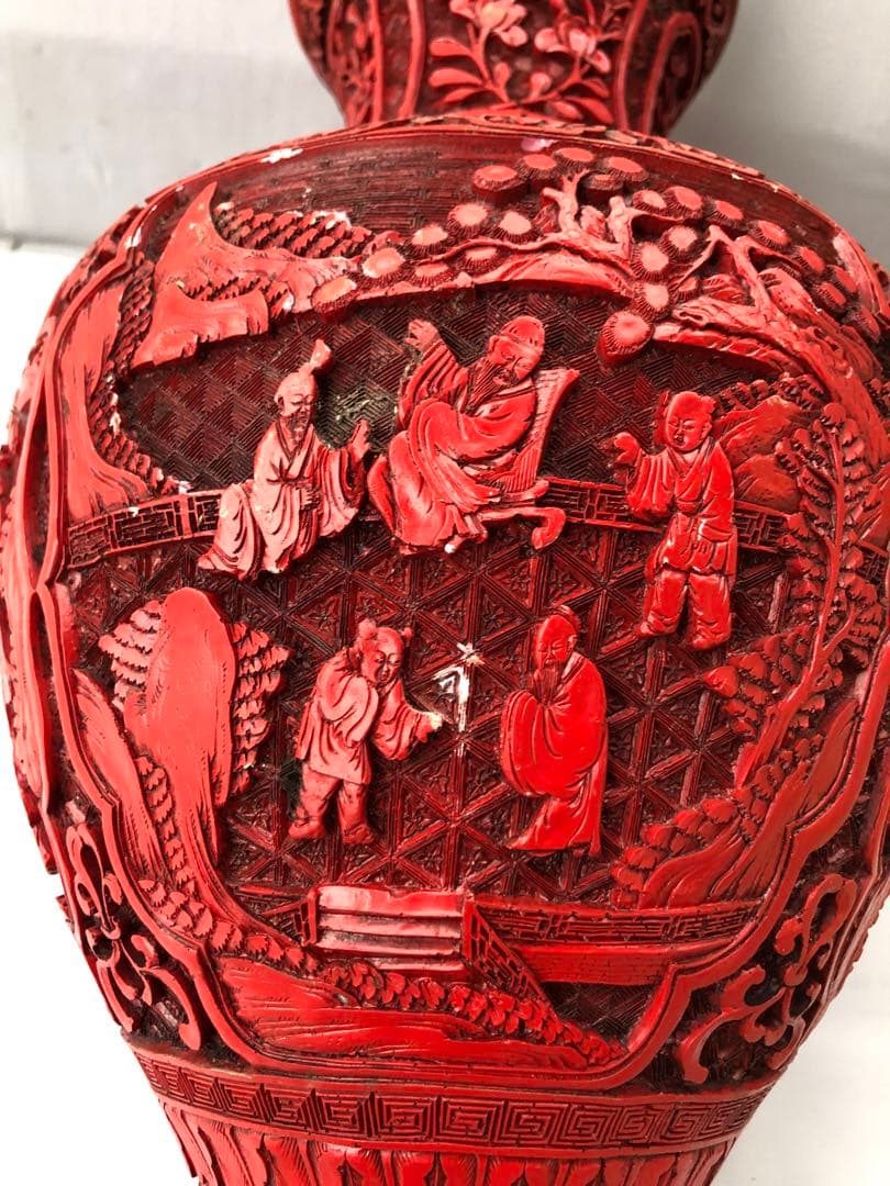 中国美術 人物彫文堆朱花瓶 高48cm 銅製 細密細工 花文 骨董(I95)