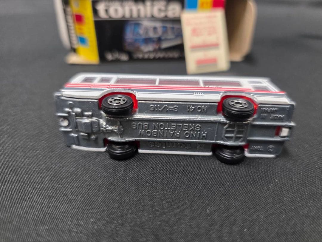 トミカ黒箱41三菱ふそう東名高速バス(日本製)小田急特注