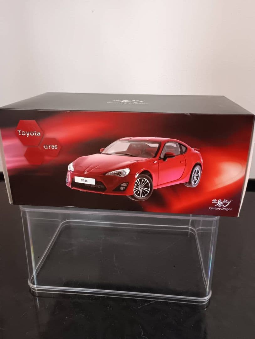 トヨタ　86左ハンドル1:18