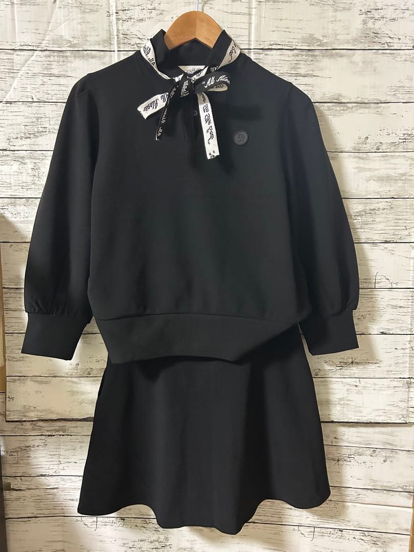 レディースゴルフウェア　スカートセットアップブラック　長袖　L／M サイズ