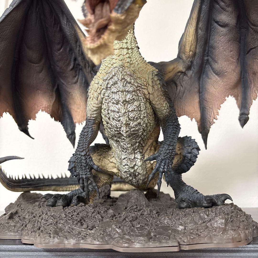 男青山稟空 モンスターハンター　ミラボレアス　フィギュア