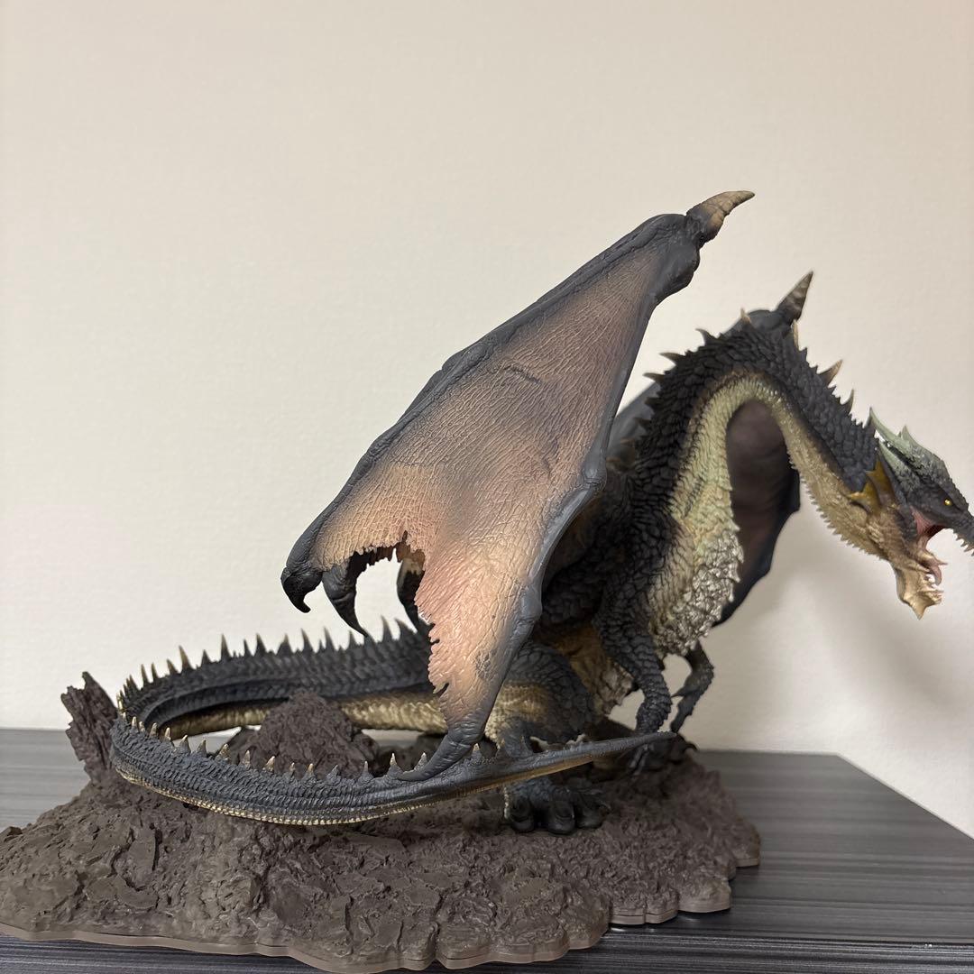 男青山稟空 モンスターハンター　ミラボレアス　フィギュア