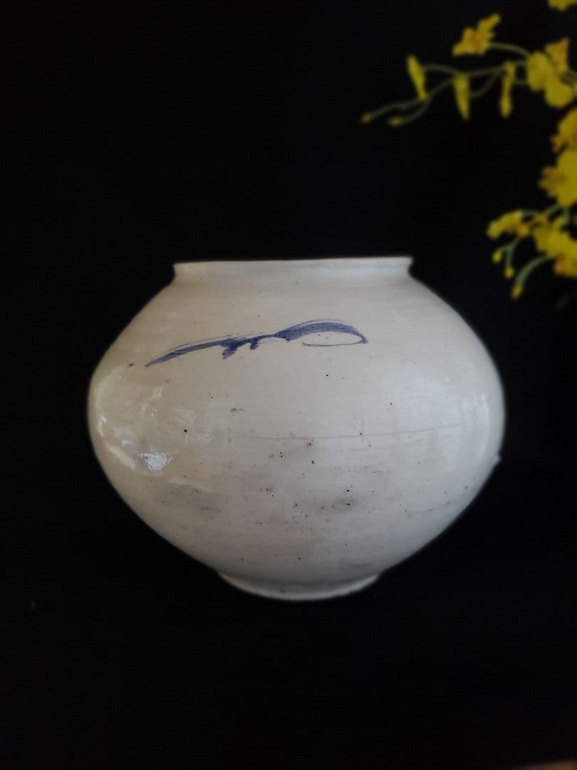 【李朝特集出品】李朝青華白磁壺- 李朝19世紀