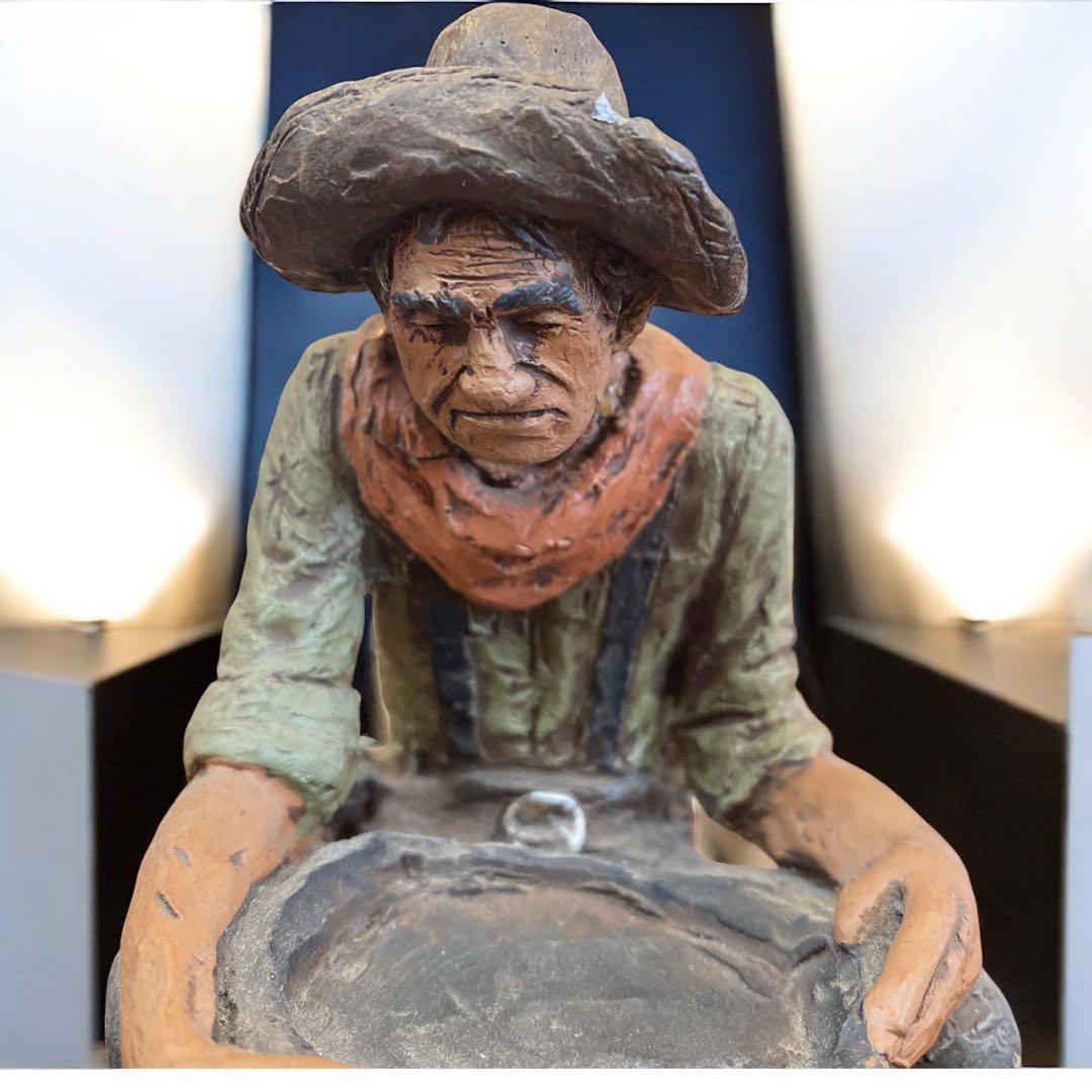 アメリカンインテリア　マイケルガーマン　アンティーク　彫刻