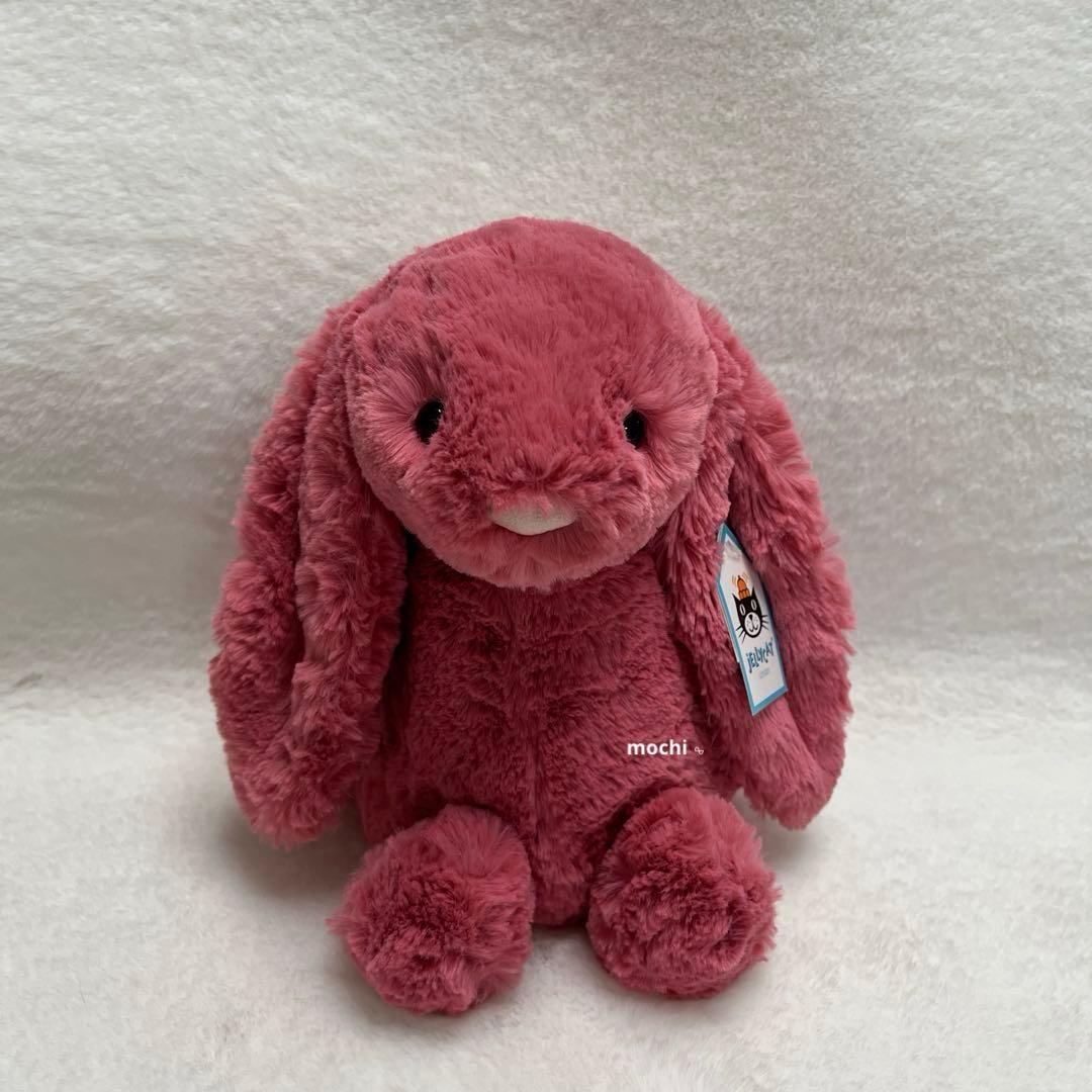  Medium Bashful Cerise Bunny うさぎ