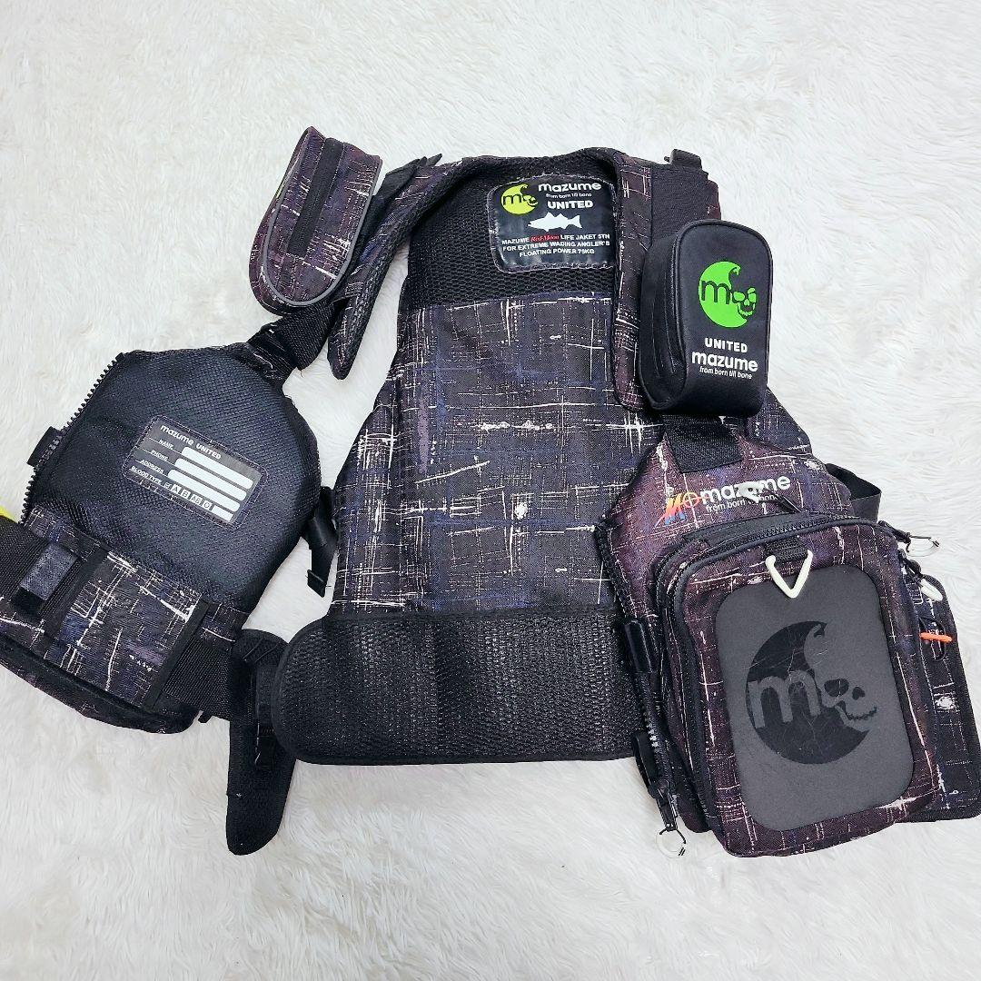 多機能✨mazume/マズメ　レッドムーン ライフジャケットV カモ 救命具